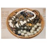 JEWELRY VARIETY