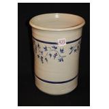 WILLIAMSBURG POTTERY CROCK