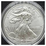 2015 UNC SILVER EAGLE - 99.9% SILVER -