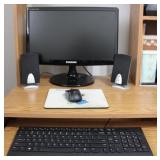 Samsung Desk Top Monitor w/ Keyboard & Speakers