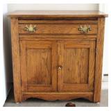 Antique Gold Oak Wash Stand
