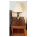 MCM Wooden End Table w/ Brass Urn Style Table Lamp