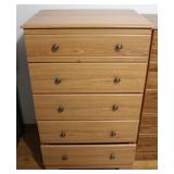 Wooden 5 Drawer Dresser