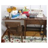 Singer Stylist Sewing Machine in Sewing Cabinet