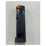 (1) TAURUS PT100 .40 CAL 16 ROUND MAGAZINE