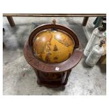FLOOR STAND GLOBE BAR
