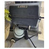 Arkla Towne & Country Gas Grill