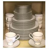 40pc. Noritake Anticipation China Set