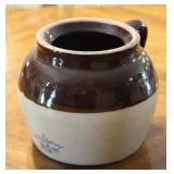 #2 Stoneware RRP Blue Crown Bean Pot