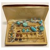 Vtg Jewelry Box w/ Jewelry Colleciton