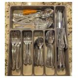 Villeroy & Boch 18/10 Flatware w/ Tray