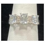 STERLING SILVER BLUE TOPAZ RING - 2.2GR SIZE 6-1/4