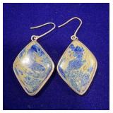PAIR OF STERLING SILVER DANGLE EARRINGS FEATURING