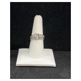 STERLING SILVER W/ BUCKLE DESIGN RING - 3.9GR -