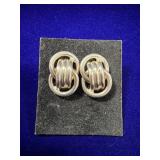 PAIR OF STERLING SILVER CHUNKY KNOT EARRINGS W/ A