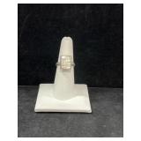 STERLING SILVER & MOTHER OF PEARL RING - 6.1GR