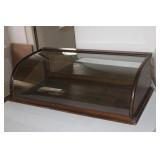 COUNTER TOP CURVED GLASS DISPLAY CABINET