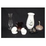 ASSORTED CERAMIC GLASS & BRASS Dï¿½COR