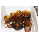 SET OF ARCOROC AMBER BOWLS AND MUGS