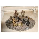 A VARIETY OF VINTAGE METAL HOME Dï¿½COR & FIGURES