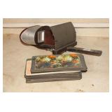 STEREO VIEWER AND STACK OF PHOTO CARDS