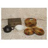 ASSORTED TRINKET BOXES AND FIGURES