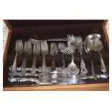 MIXTURE OF SILVER PLATE FLATWARE