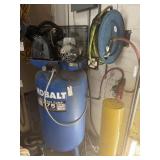 KOBALT 5 hp air, compressor and hose and real