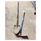 KOBALT shovel and pick Maddock fiberglass handle