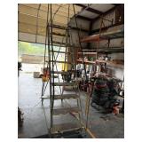 10 step roll around ladder buyer not to pick up