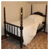 TWIN SIZE SPOOL POSTER BED