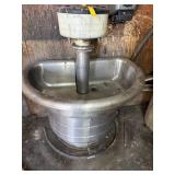 WASH STATION **BUYER TO REMOVE**
