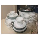 Callaway Ivy Dishes & Matching Crock Pot