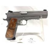 SIG SAUER 1911 - .45 AUTO SEMI AUTOMATIC PISTOL