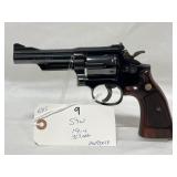 S & W 19-4 - .357 MAGNUM REVOLVER