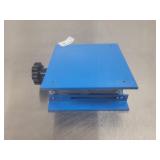 Lab Scissor Lift