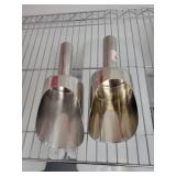 (2) Stainless steel scoops