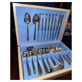 ONEIDA W Rogers Silverware Set Dining Set 50/60 pc