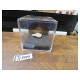 LOT DM41  LOT DM 41 PIECE OF EGYT PYRMIND