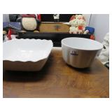 PAIR OF JOHNSON BROS. ENGLAND  BOWLS