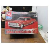 LOT GM 34 MODEL KIT 1966 FORD GALAXIE 500 NEW