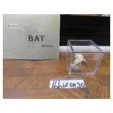 LOT DM 30 SKELETON  BAT