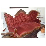 LOT CS 18 FANTASTIC VICTIORIAN SOFA RED