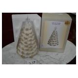 LOT 258 LIGHT UP CHRISTMAS TREE WHITE BLUE LIGHTS