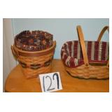 LOT 127 LEAF BASKET L/P CHRISTMAS 2004