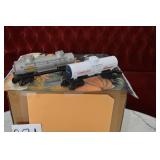 LOT CS 292 TWO RR O 27 TANKERS  SUNOCO & FARMERS R