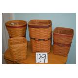LOT CS 139  SNAPDAGON BASKETS AND SMALL SPOON 199
