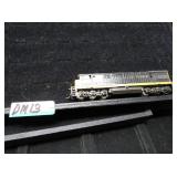 LOT DM 13 NORTHERN PACIFIC ENGINE TRIX W. GERMANY