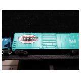 LOT DM 7 N SCALE NEW YORK CENTRAL BOX CAR  BORDENS