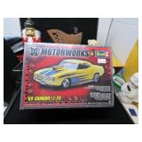 GH 106 69 CHEV CAMARO Z 28 MOTOR WORKS REVELL